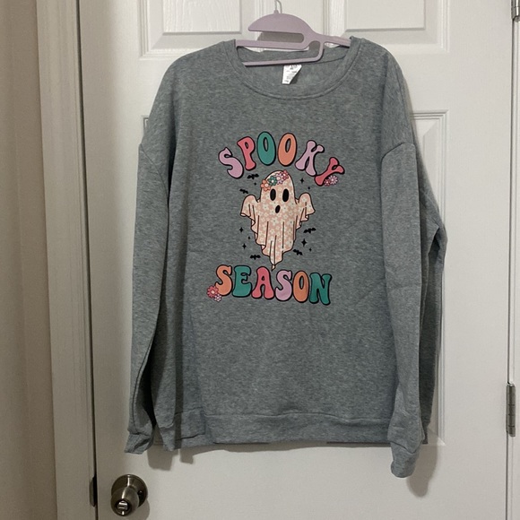 Retro Ghost Halloween Crewneck Pullover Sweater in Light Grey - Picture 3 of 7